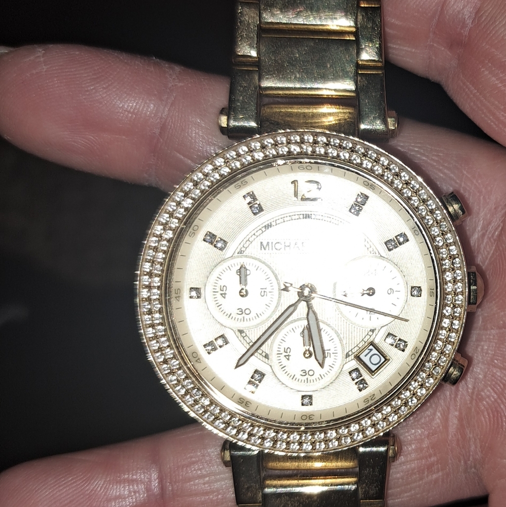 Michael Kors Gold-Tone Women's Watch with Crystal Accents Needs A Battery